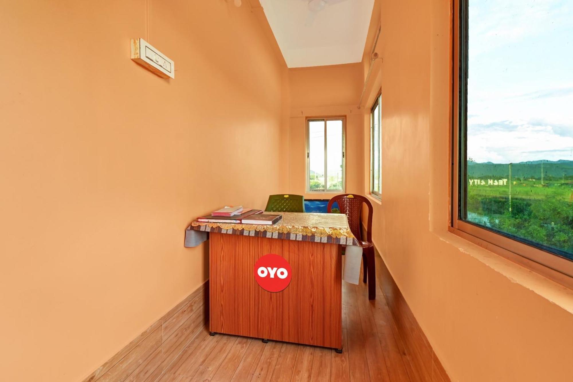 Oyo Flagship The Brahmaputra Homestay Guwahati Eksteriør bilde