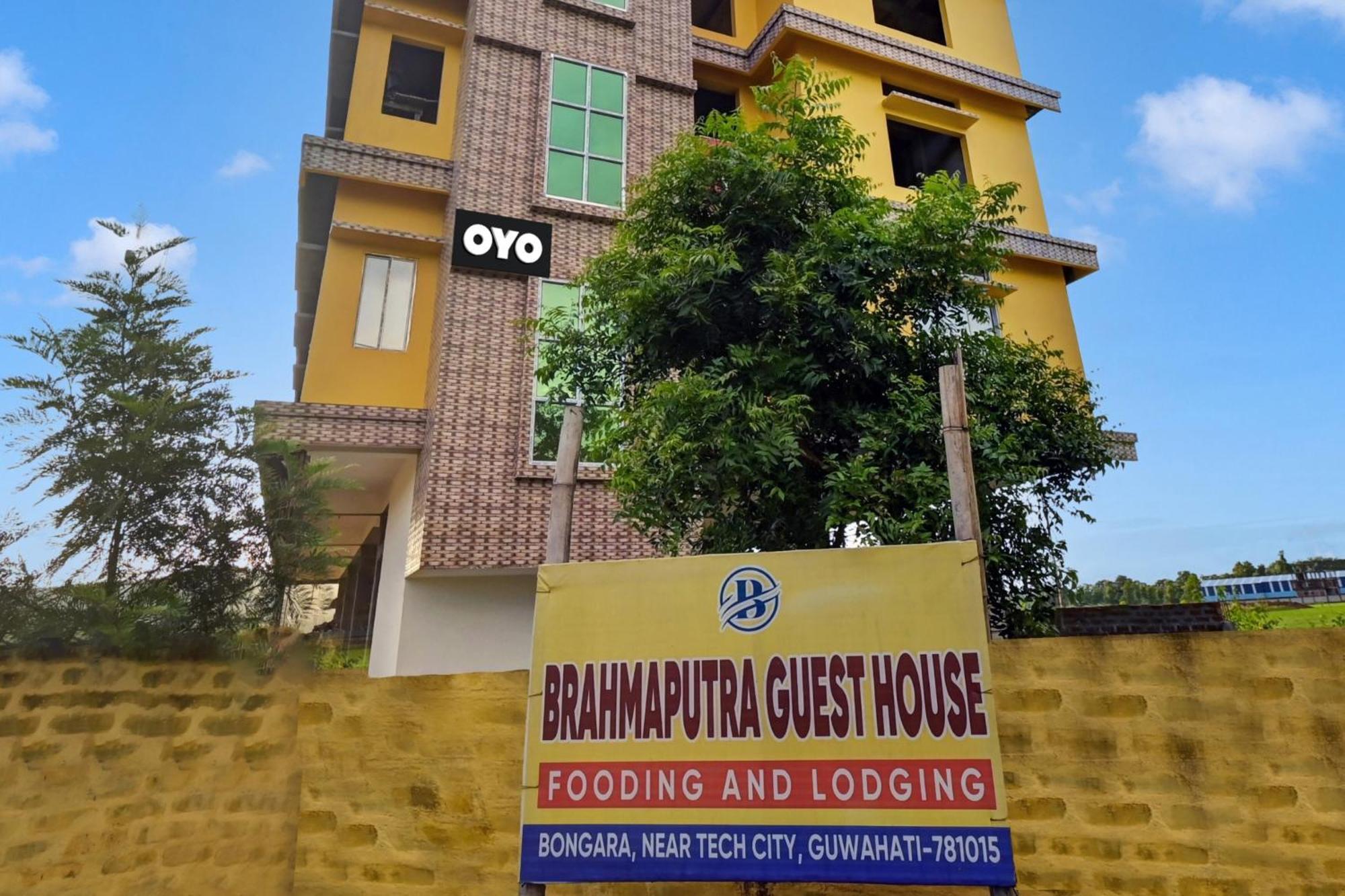 Oyo Flagship The Brahmaputra Homestay Guwahati Eksteriør bilde